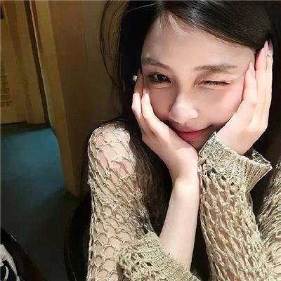 校草是女生